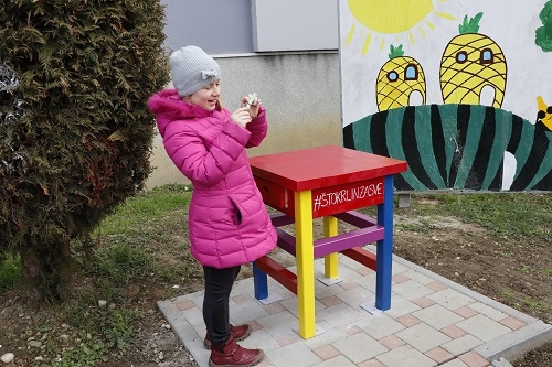 7